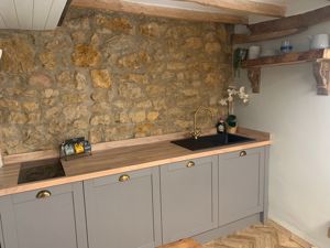 Photo 11- click for photo gallery